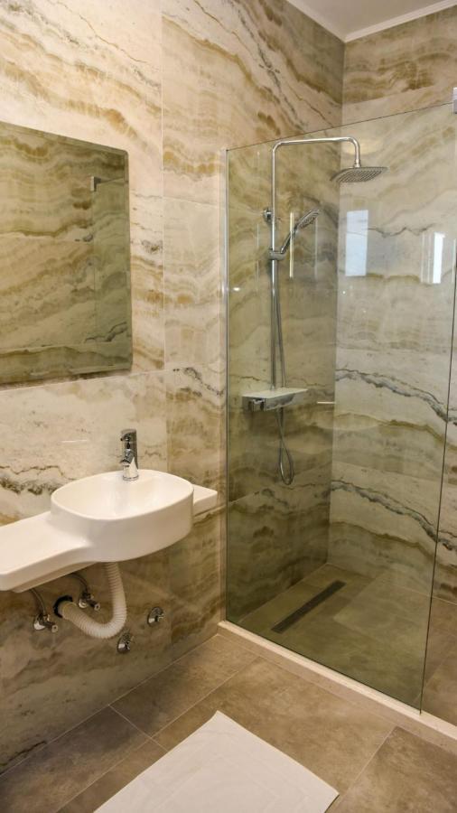 Apartments Montenegro Hills Улцинь Екстер'єр фото