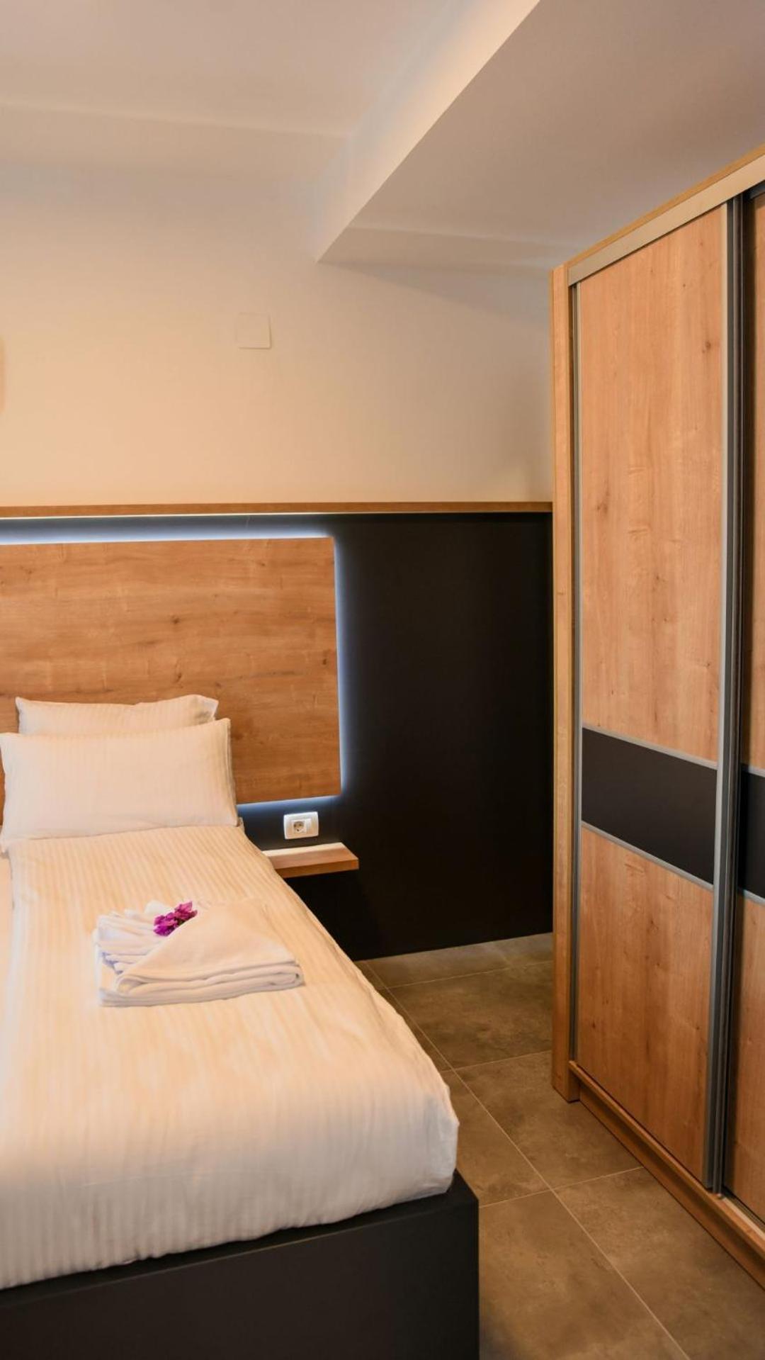 Apartments Montenegro Hills Улцинь Екстер'єр фото